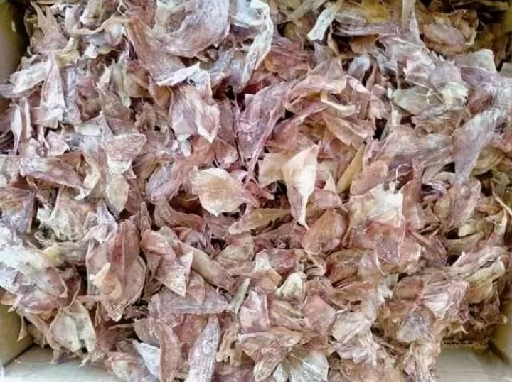 ปีกหมึกแห้งหวานอร่อย500กรัม(รับ20,250แต้ม)