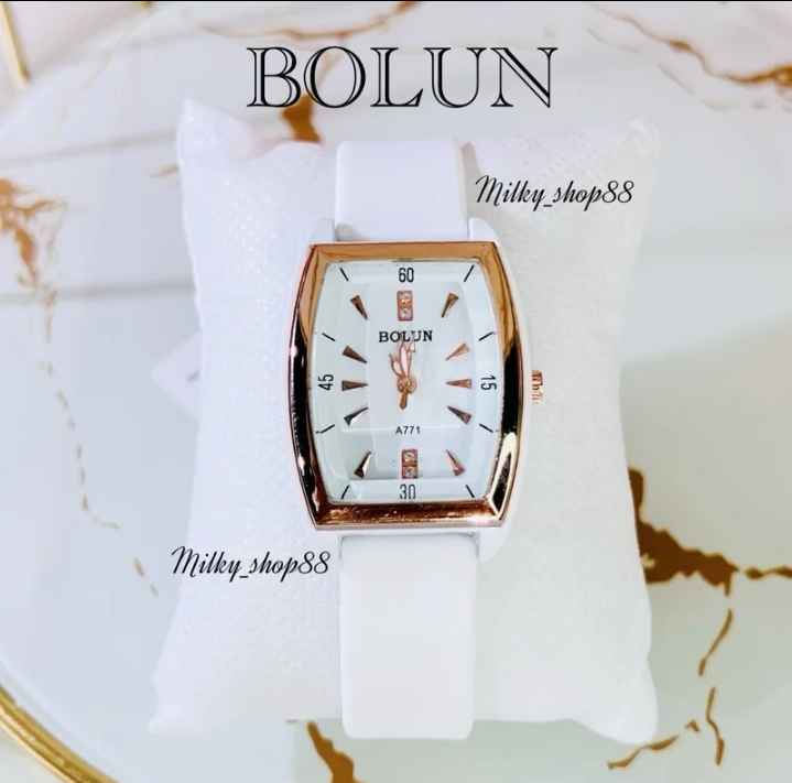 นาฬิกาข้อมือ Bolun รุ่นหน้าทรงถังประดับเพชร4เม็ดสายซิลโคนสีขาว(รับ11200แต้ม)