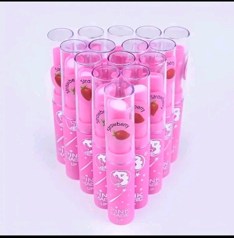 Pink Magic ลิปมันเปลี่ยนสีกิ๋นสตอเบอรี่(รับ12,000แต้ม)
