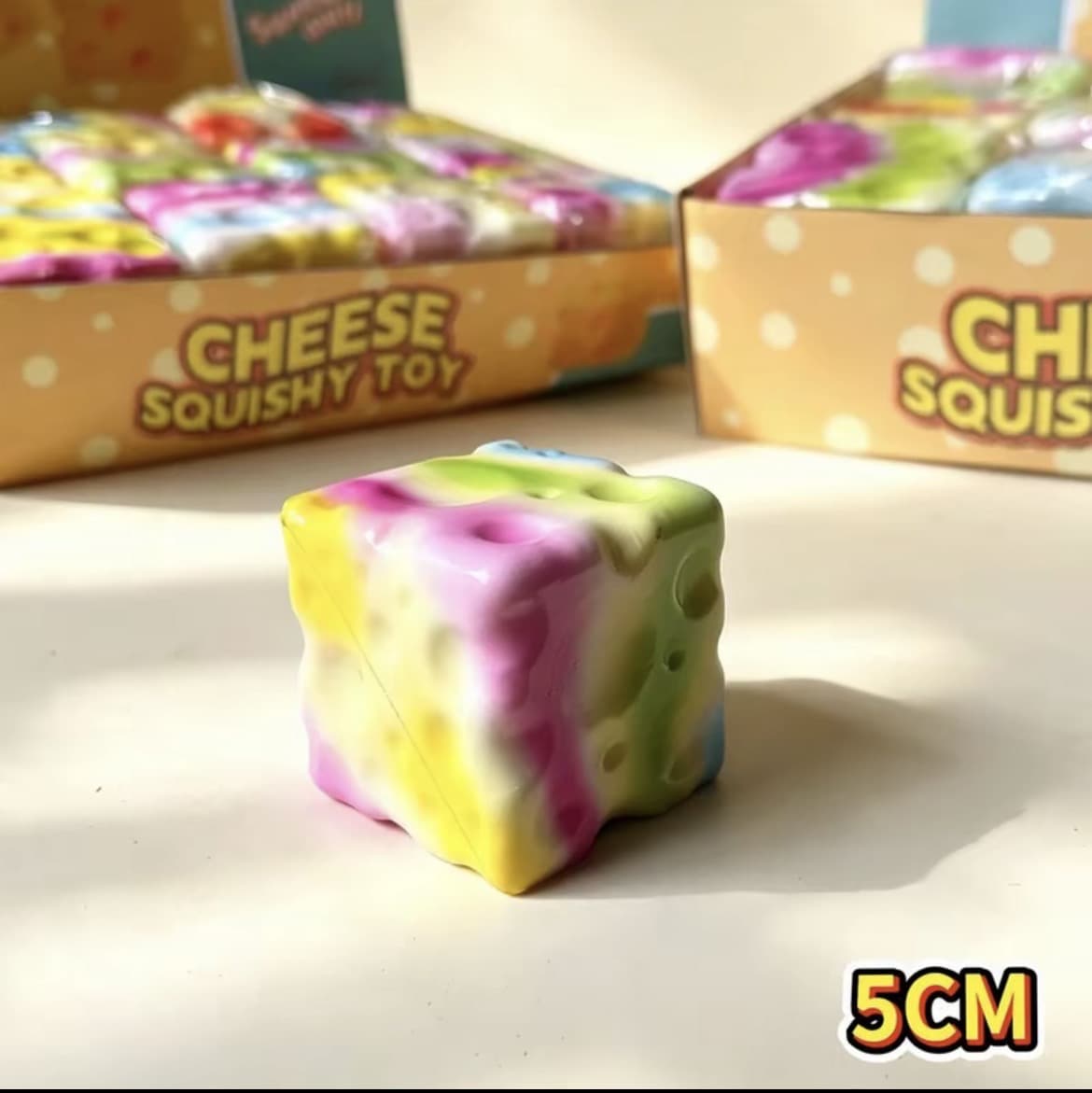 สกุชชี่ชีทรุ้ง5cm(รับ10,200 แต้ม)