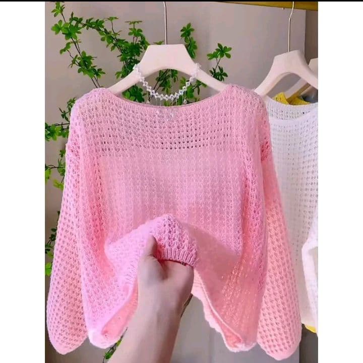 สีชมพู เสื้อถักแขนยาวสำหรับผู้หญิง ดีไซน์ฉลุลาย คอกลม สไตล์ลำลอง กันแดดได้ เสื้อแฟชั่นใหม่ ระบายอากาศได้ดี สวมใส่ได้หลากหลายโอกาส (รับ11,200แต้ม)