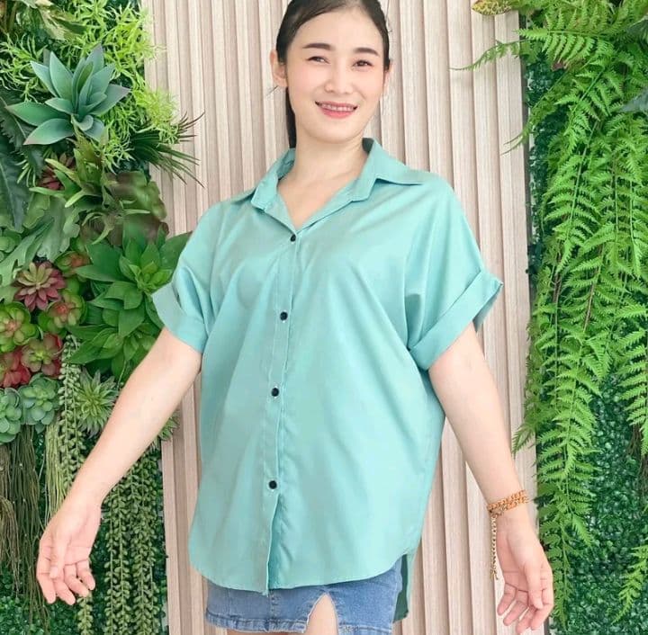 สีเขียวมิ้นท์ สมอลไซส์ อก40 นิ้วs1 เสื้อเชิ้ตผู้หญิงแขนสั้น แขนแต่งเบิ้ล (รับ11,200แต้ม)