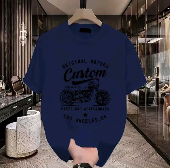 สีน้ำเงินเข้ม เสื้อทีเชิดแขนสั้น มีลายพิมพ์ตัวอักษร สำหรับชายและหญิง รุ่นในฤดูร้อน (รับ11,200แต้ม)