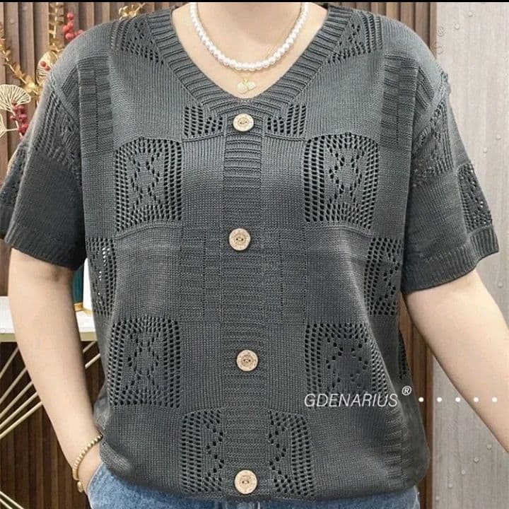 สีเทาเข้ม เสื้อสเวตเตอร์คอวี สำหรับผู้หญิง ดีไซน์กลวงเสื้อสเวตเตอร์คลุมน่อง ทรงหลวม เหมาะสำหรับฤดูใบไม้ผลิ สลิมมิ่ง เสื้อผ้าพ่อ ท็อป (รับ15,700แต้ม)
