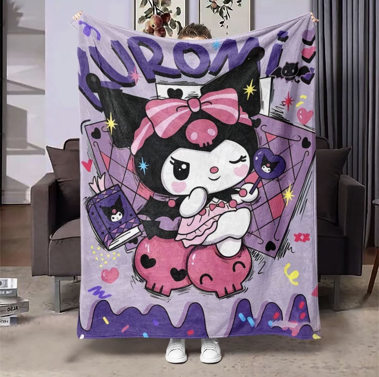 Sanrio Kuromi ผ้าห่มอะนิเมะสักหลาดนุ่ม, ผ้าห่มงีบหลับฤดูร้อนบาง, น้ำหนักเบา (รับ 12,250 แต้ม)