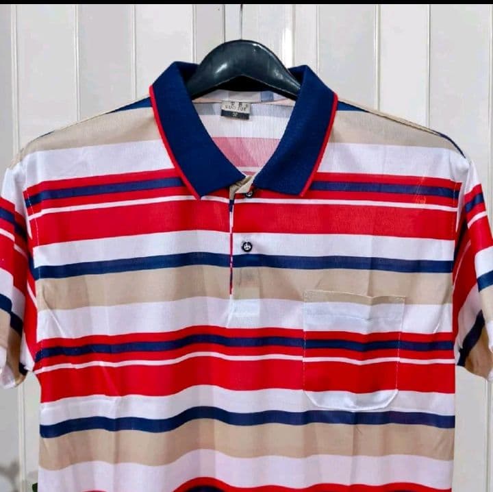 สีแดงสด เสื้อโปโลคุณพ่อคุณตาเนื้อผ้าบางใส่สบายClothing สุภาพบุรุษManผู้ชายคอปกPolo Shirt (รับ11,200แต้ม)
