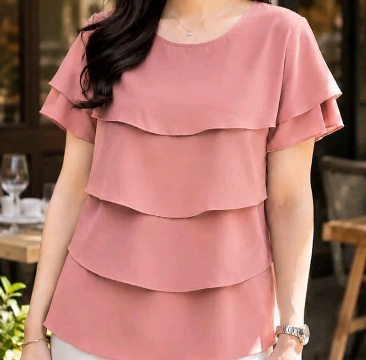 สีชมพู อก42 ยาว25เสื้อไหมอิตาลีชั้นระบายพรางพุง (รับ11,200แต้ม)