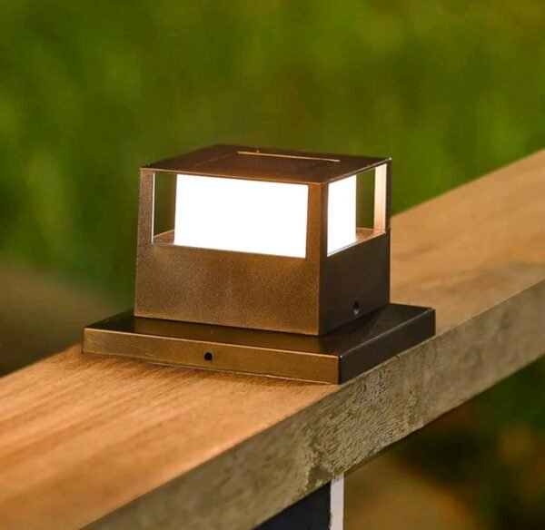 โคมไฟหัวเสาโซล่าเซลล์พร้อม2สี ไฟฟัวเสาโซล่า ไฟ LED กันน้ำ - Image 3