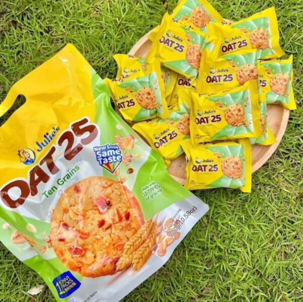 [1 ซอง] Julie's Oat 25 คุกกี้ข้าวโอ๊ต ขนมคุกกี้ธัญพืชตราจูลี่ส์ คุกกี้ธัญพืช ( น้ำหนักสุทธิ 300 กรัม ) (1 ออเดอร์ / 3 ซอง) ส่งฟรี - Image 3