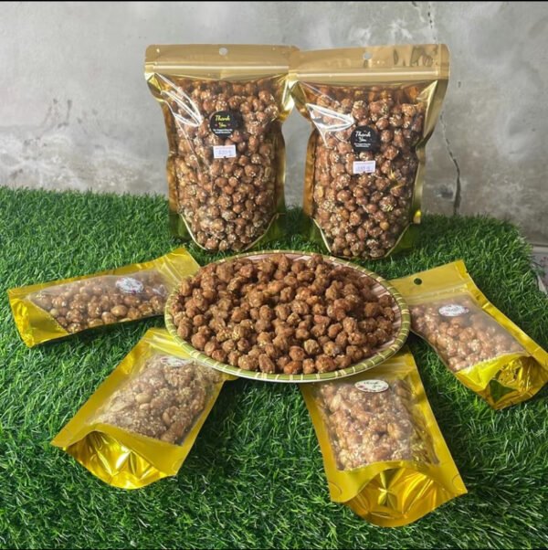 ถั่วกรอบแก้วเคลือบน้ำตาลโรยงา 400g 2 ถุง (ถุงละ 100g)